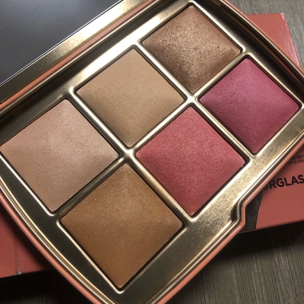 Hourglass Elephant Ambient Lighting Edit